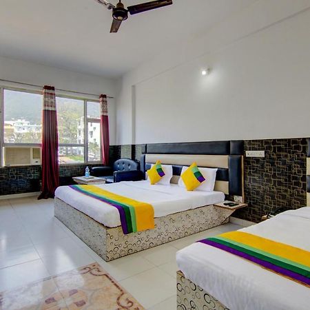 Itsy Hotels Satya Shree Катра Екстериор снимка